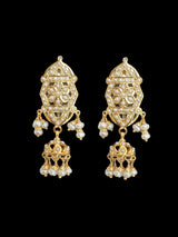 92.5 silver gold plated earrings in fresh water pearls (READY TO SHIP )