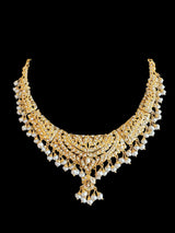Fresh water pearl necklace set in gold plated silver ( SHIPS IN 5 WEEKS )
