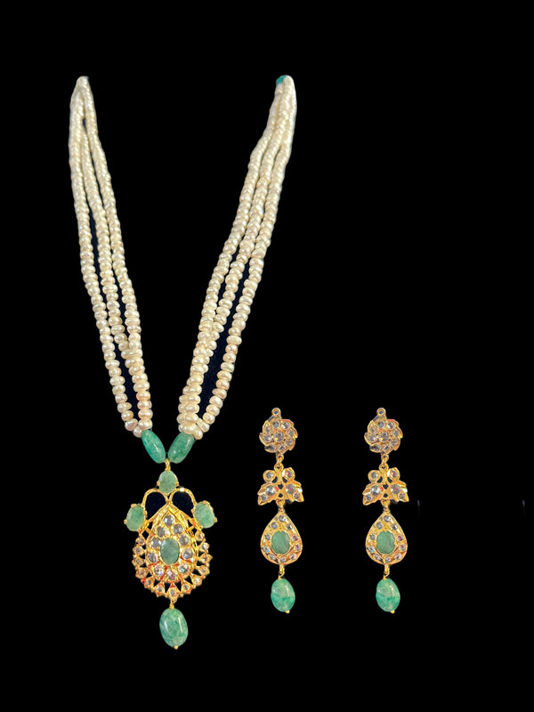 PS215 Jugni in freshwater pearls and emerald (READY TO SHIP )