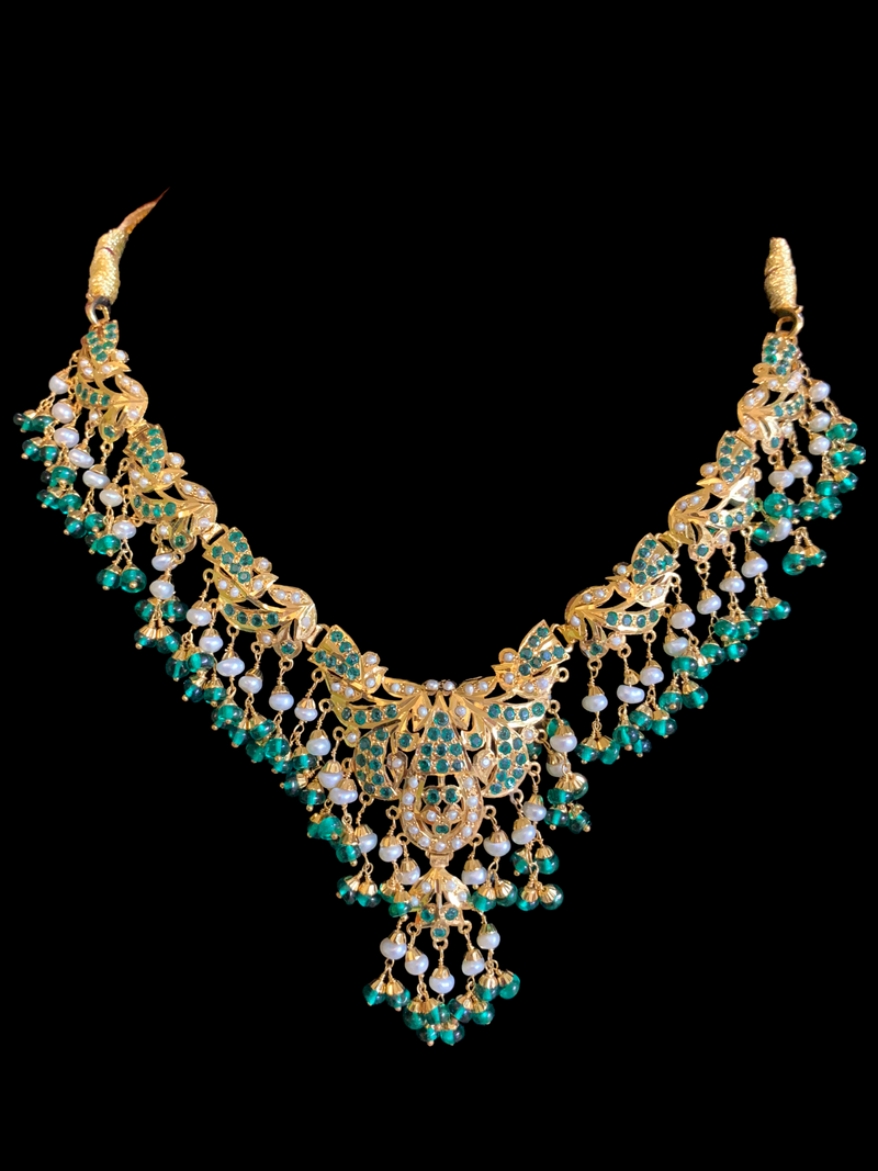 FARISA gold plated silver necklace set in emerald