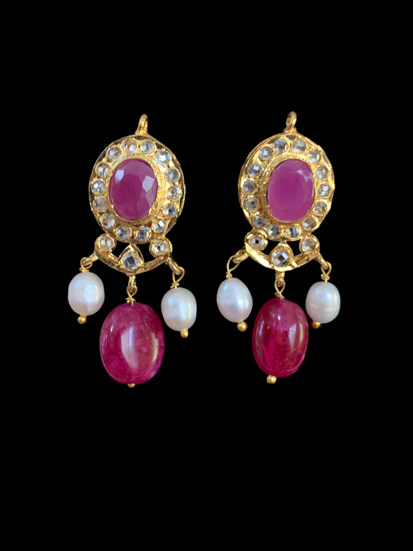 Naurin gold plated silver pendant with earrings in rubies ( READY TO SHIP)