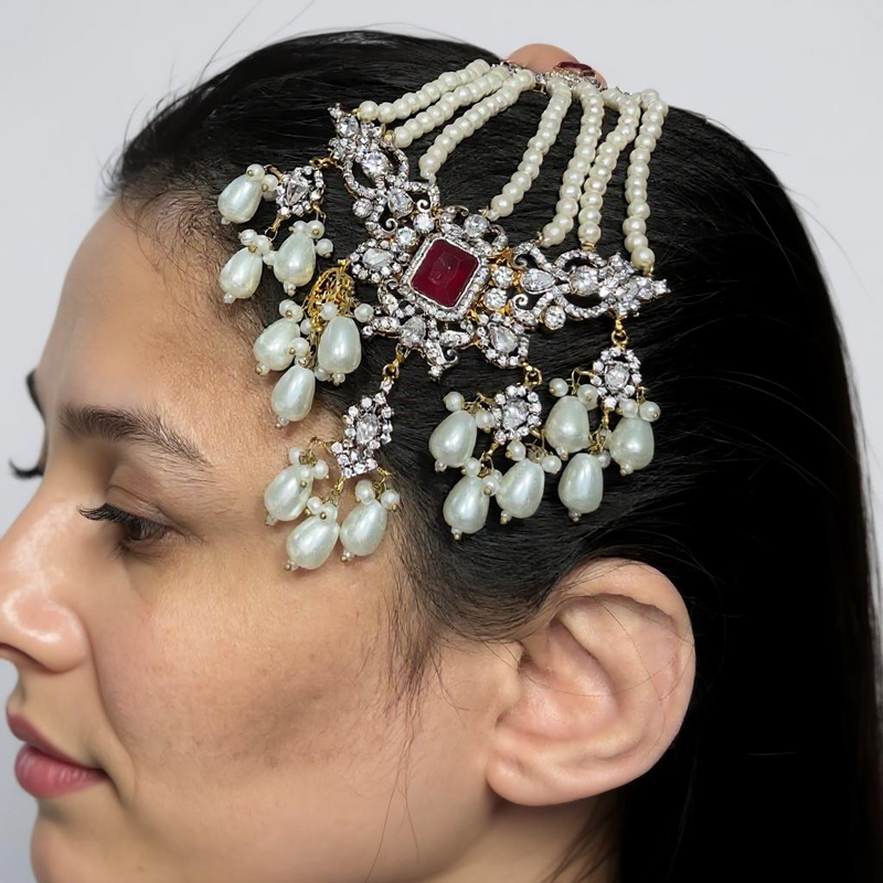 Farhat 💎 Ruby Bridal Choker Set with Earrings & Tika – Gold-Plated with Zircon & Shell Pearls