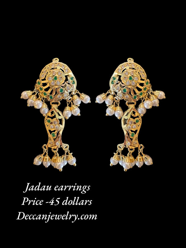 DER585 jadau earrings in fresh water pearls - green ( READY TO SHIP )