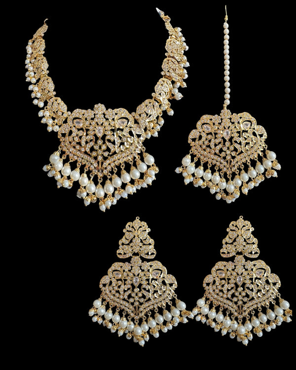 DNS211 Neeli Elegant Gold-Plated Necklace Set with Zircons & Shell Pearls ( READY TO SHIP )