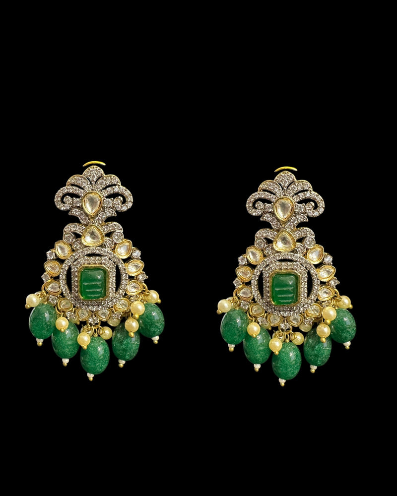 DER729 Victorian style earrings - green ( READY TO SHIP )