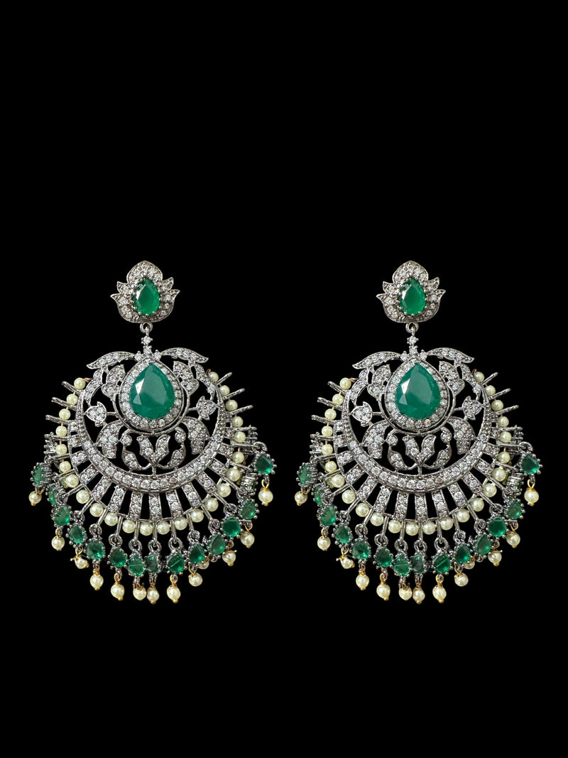 DER593 Victorian earrings - green ( READY TO SHIP )