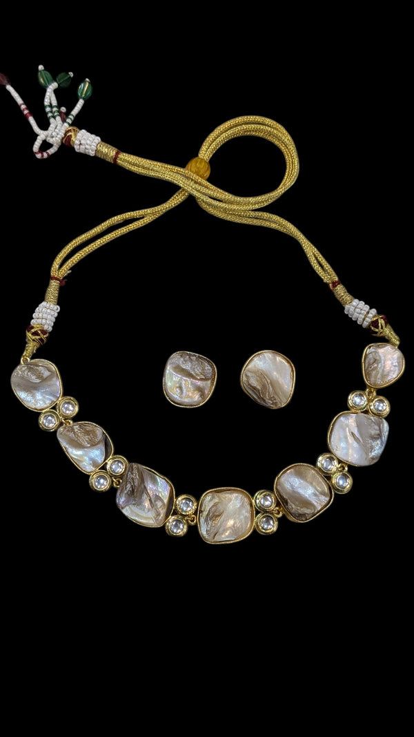 Dual style choker / necklace set in mother of pearl ( READY TO SHIP)