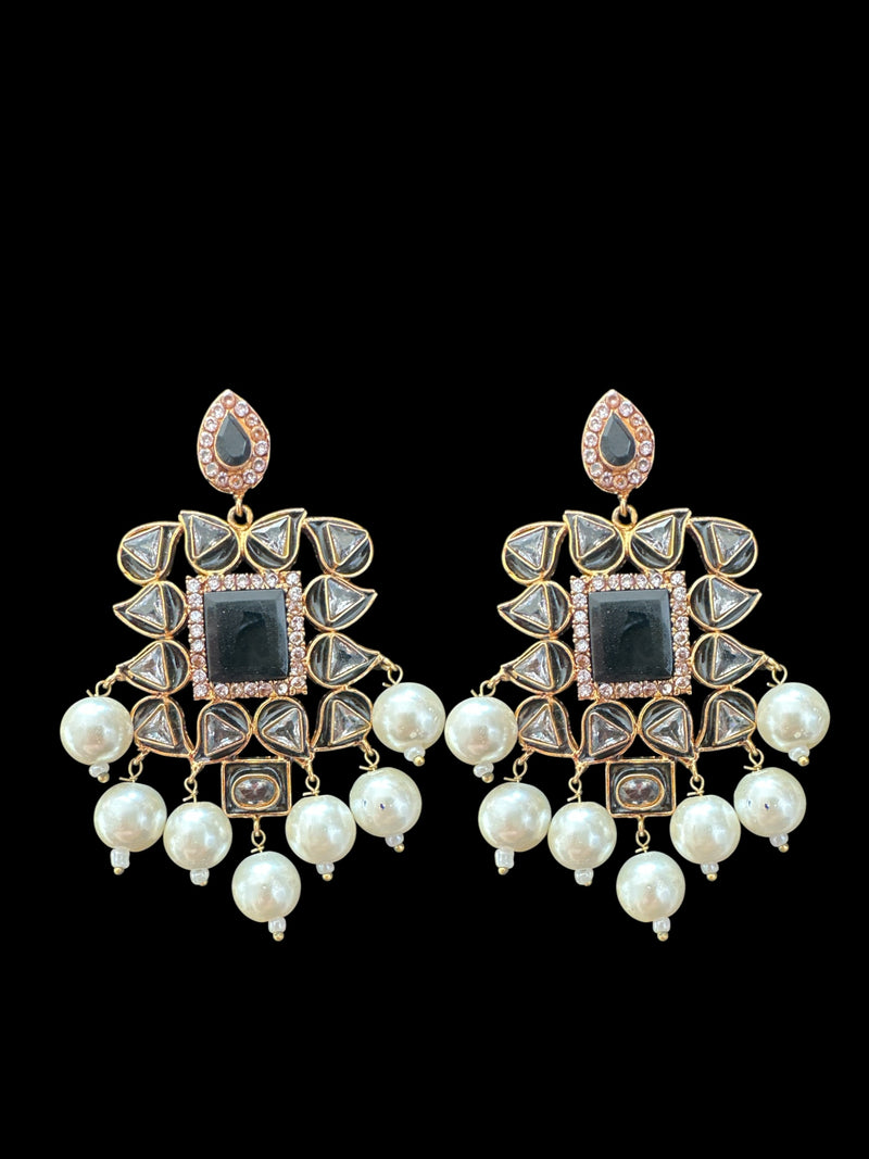 DER642 Nagma dangler earrings in kundan (black )( READY TO SHIP)