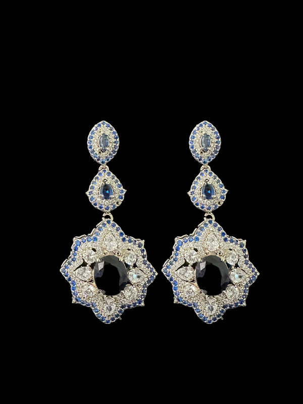 DER604B Cz earrings - blue ( READY TO SHIP )