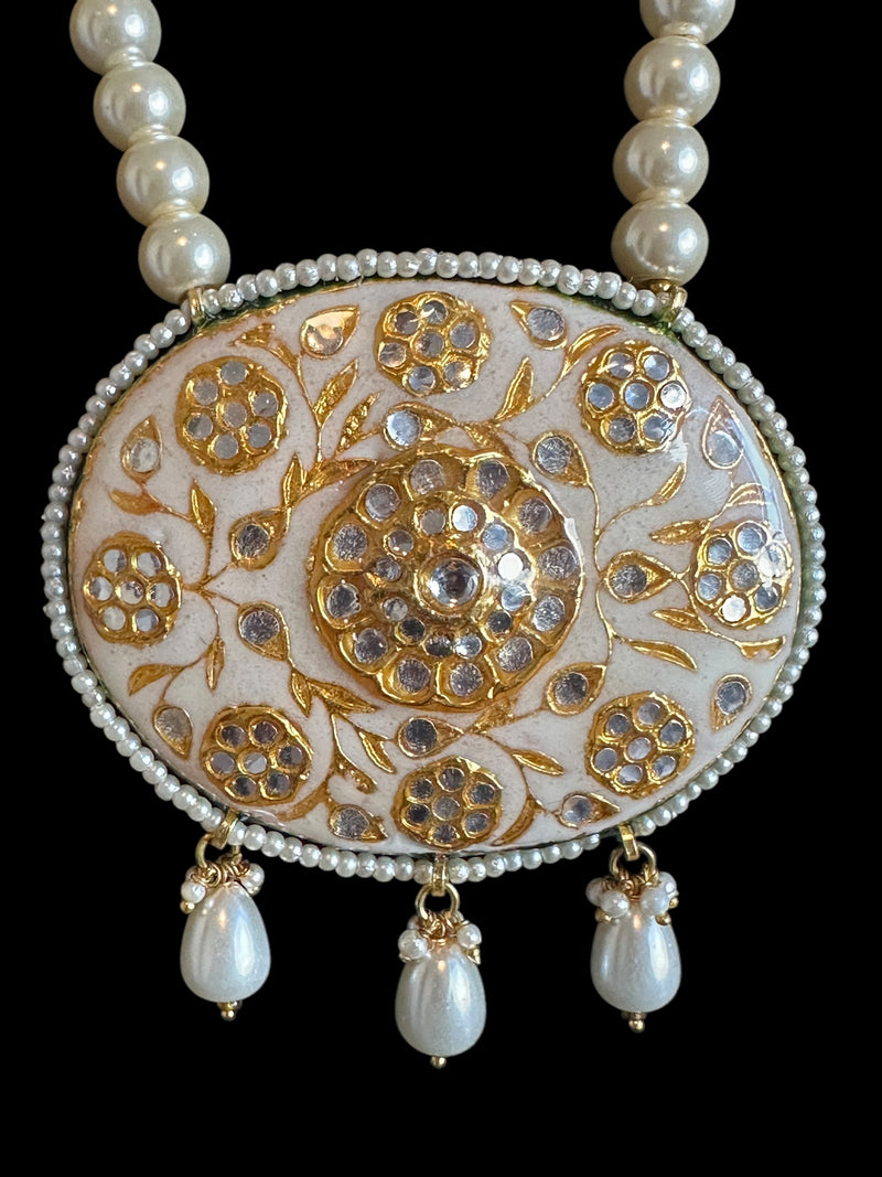 PS540 Suman kundan meenakari pendant only - beige ( READY TO SHIP)