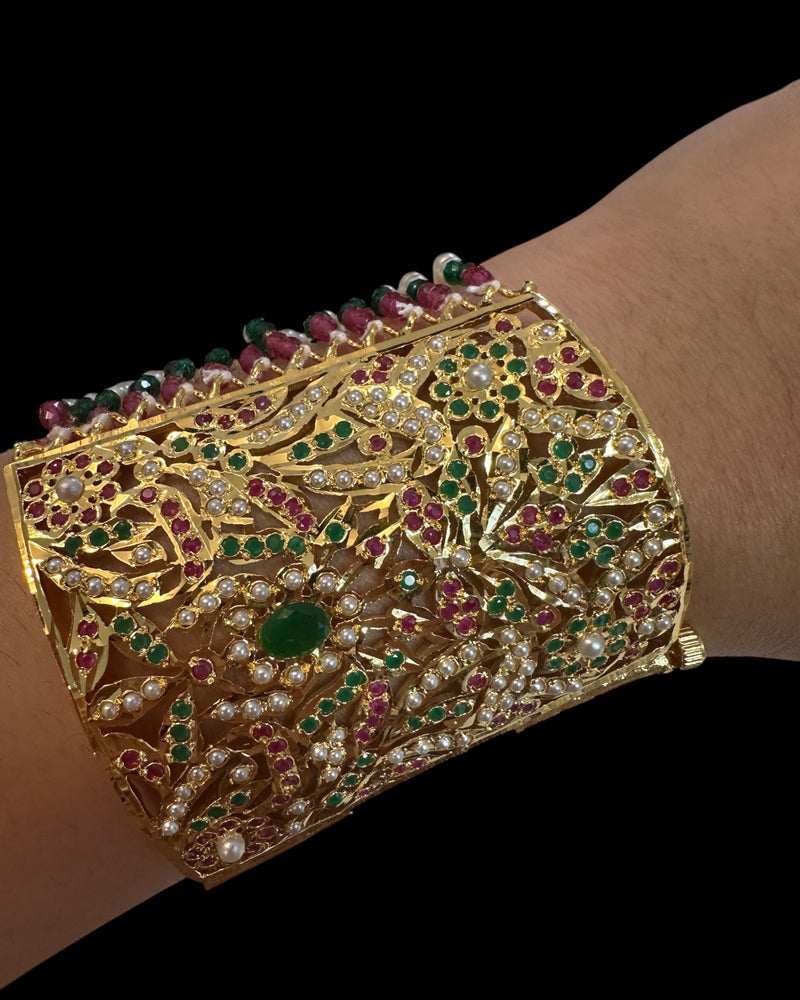 Jadau bahi / bracelet in ruby emerald  ( READY TO SHIP )