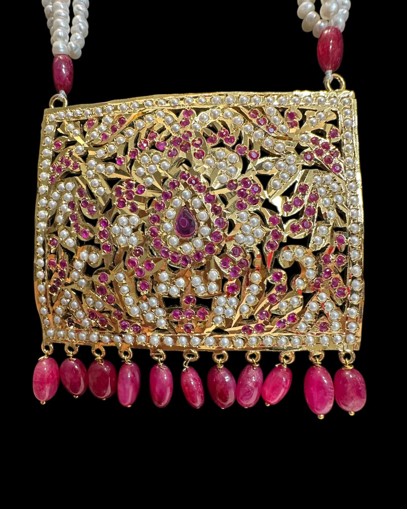 DLN140 Gold-Plated Pendant & Earrings Set with Tika (READY TO SHIP )