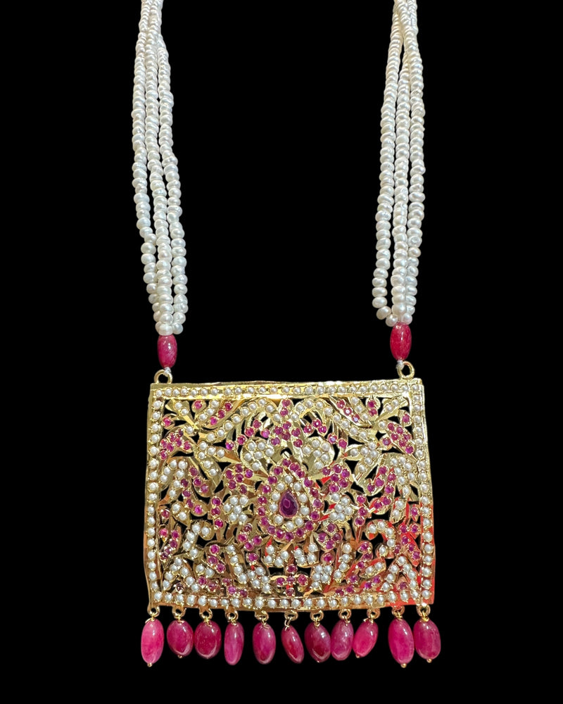 DLN140 Gold-Plated Pendant & Earrings Set with Tika (READY TO SHIP )