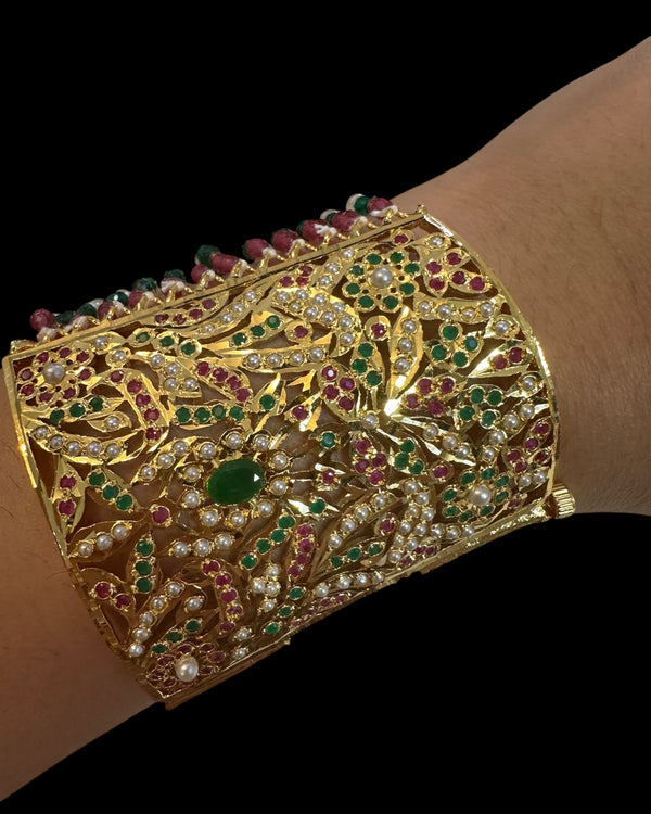 Jadau bahi / bracelet in ruby emerald  ( READY TO SHIP )