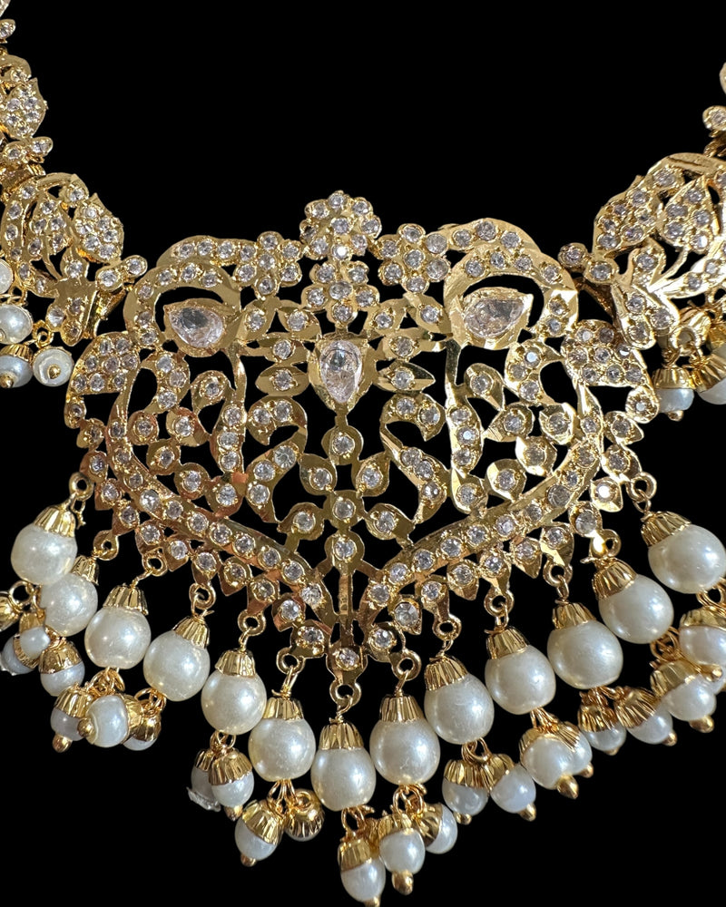 DNS211 Neeli Elegant Gold-Plated Necklace Set with Zircons & Shell Pearls ( READY TO SHIP )