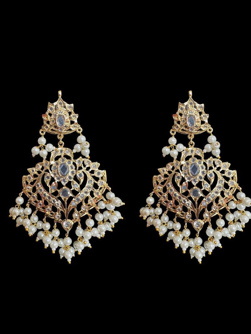 DER705 Ekta pearl earrings ( READY TO SHIP )