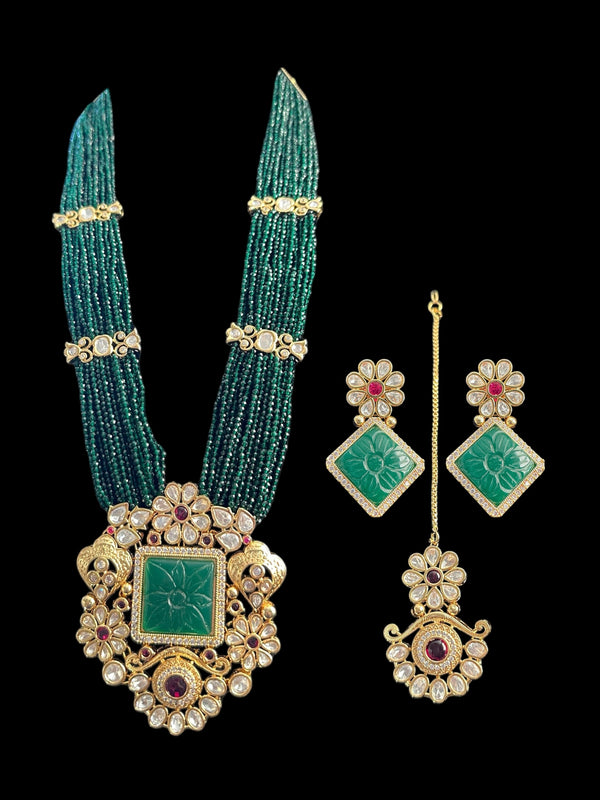 DLN83 Gaiti Polki Rani haar with earrings Tika - Green / emerald ( READY TO SHIP )