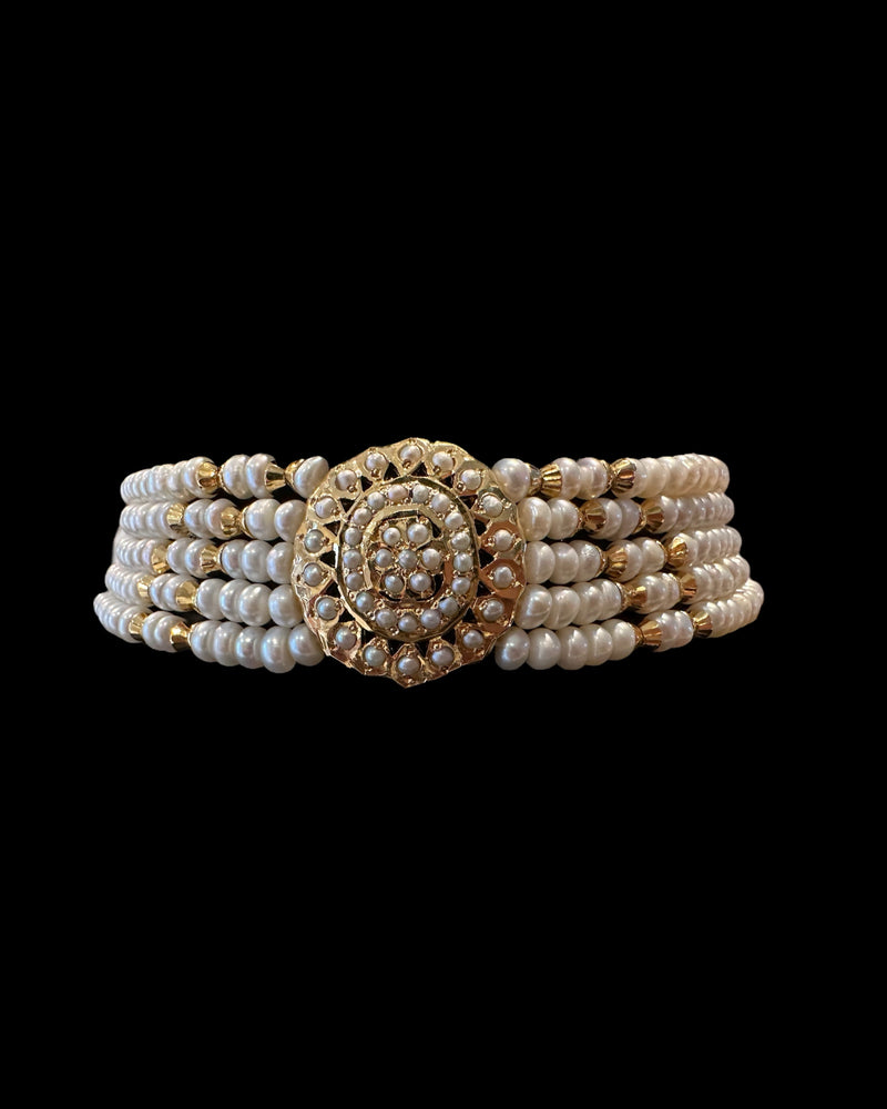 Delicate fresh water pearl choker with earrings in  92.5 gold plated silver ( READY TO SHIP )