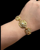 Celeste freshwater pearl bracelet in gold plated silver ( READY TO SHIP ) (