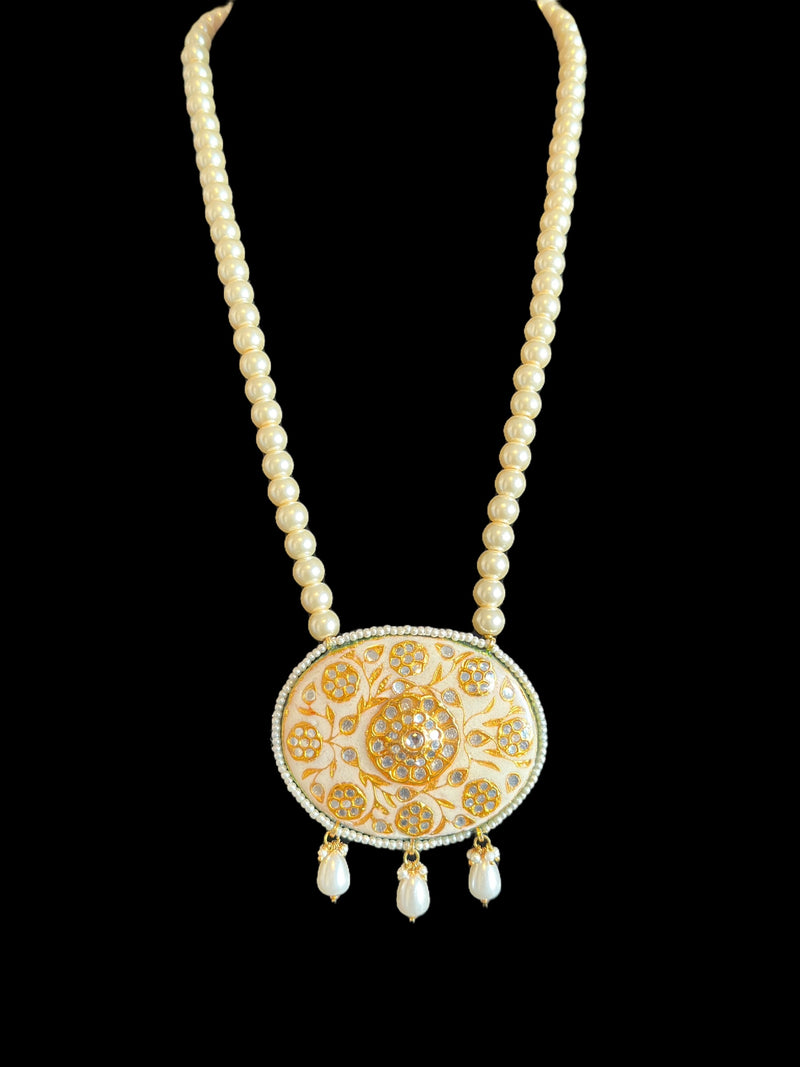 PS540 Suman kundan meenakari pendant only - beige ( READY TO SHIP)