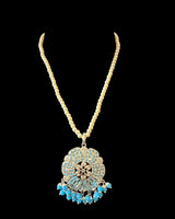 PS526  Maira  pendant set in turquoise - silver plated   ( READY TO SHIP)