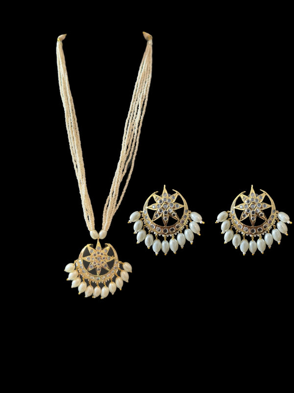 PS506  gold plated pendant set in pearls ( READY TO SHIP )