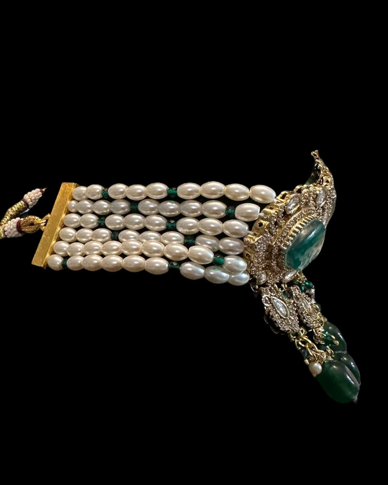 C574 Gold plated Polki / doublet choker with earrings tika ( READY TO SHIP )