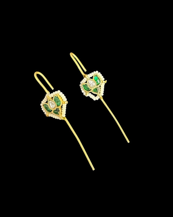 EC4 Gold-Plated Pachi Kundan Ear Cuff – Delicate & Lightweight Elegance ( READY TO SHIP )