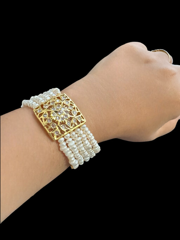 B301 Ariha fresh water pearl bracelet ( READY TO SHIP )