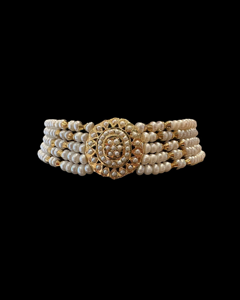 Delicate fresh water pearl choker with earrings in  92.5 gold plated silver ( READY TO SHIP )
