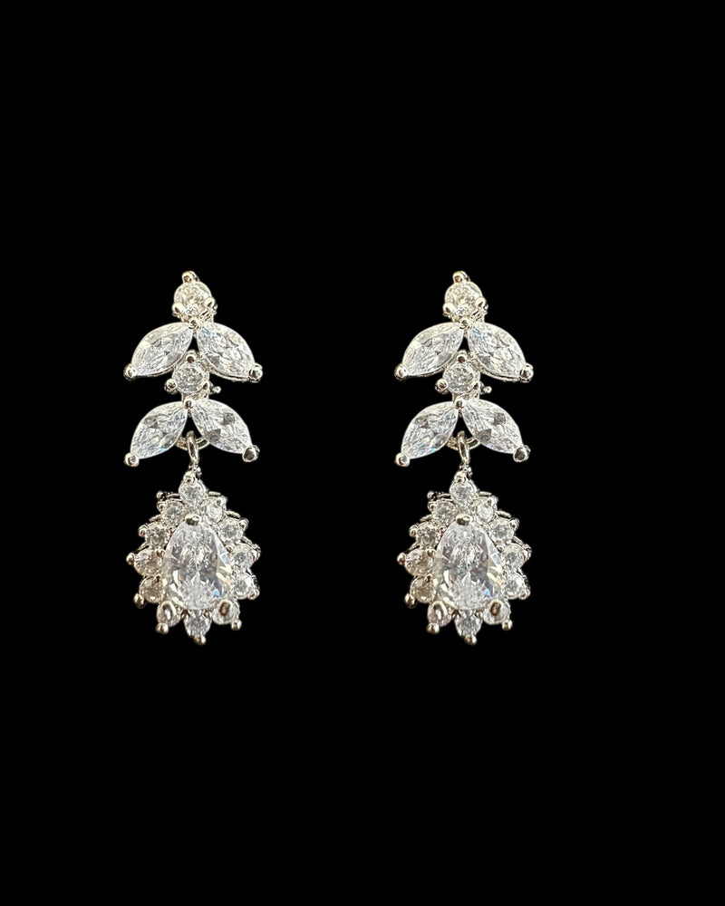Tear drop CZ earrings ( READY TO SHIP