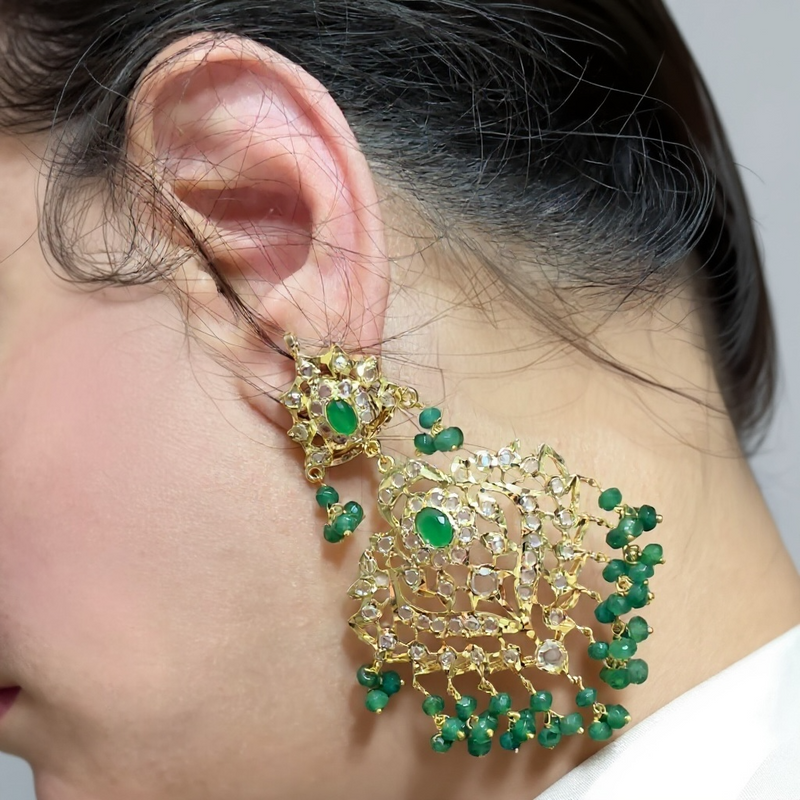 Aleezay necklace set in green  (SHIPS IN 4 WEEKS )