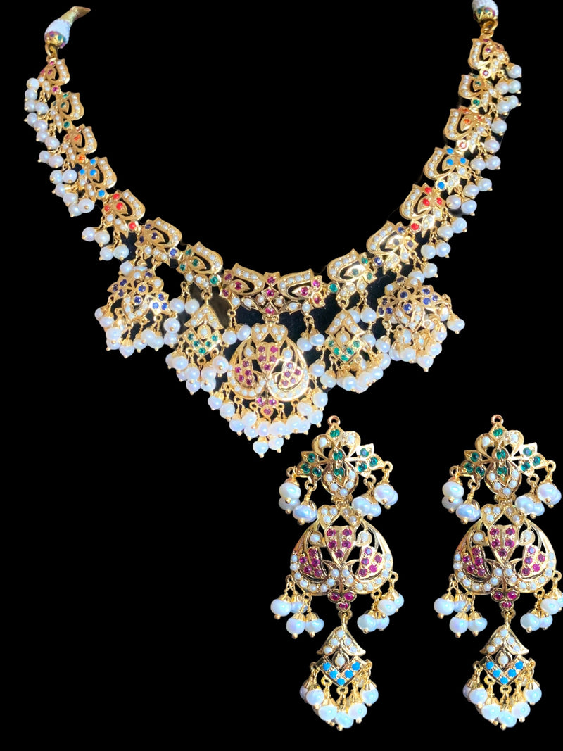 Buy Nidra Antique Navaratna Necklace Set | Tarinika