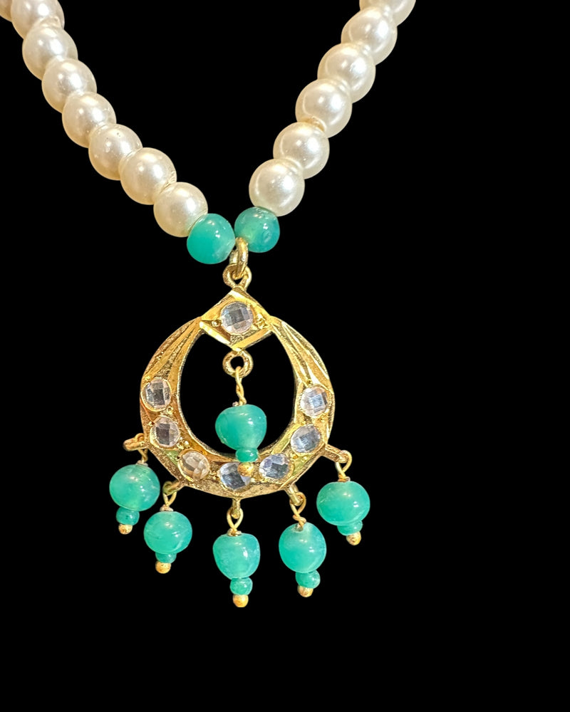 Nida Pendant with Pearl String – Green Beads in Hanging ( READY TO SHIP )