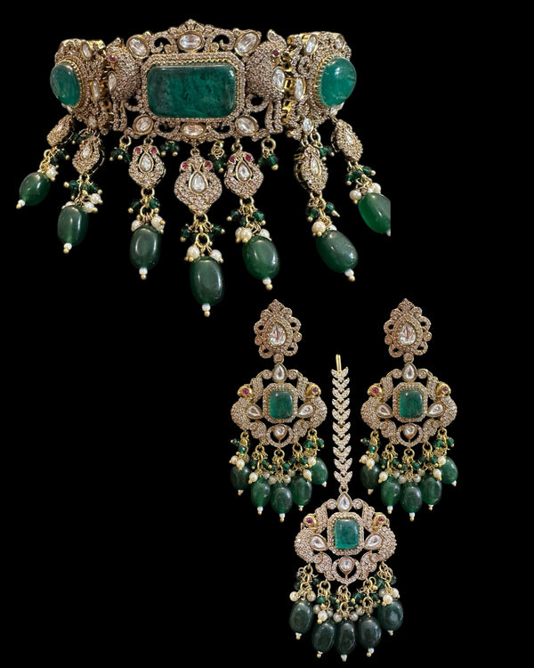 C574 Gold plated Polki / doublet choker with earrings tika ( READY TO SHIP )