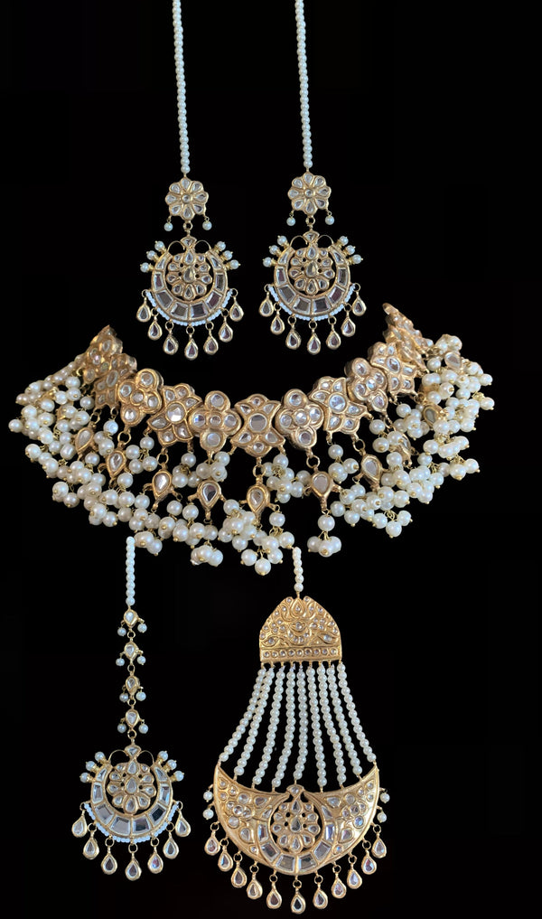 BR48 Dua kundan bridal set ( SHIPS IN 4 WEEKS )