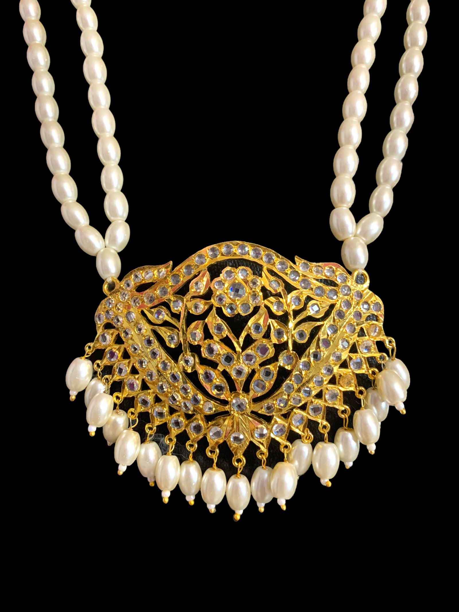 PS408 Anaya shell pearl necklace with earrings ( READY TO SHIP