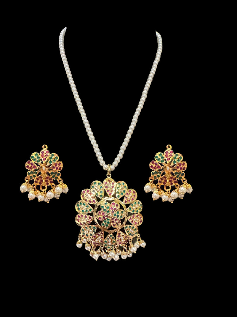 PS203 Kavya   pendant set in ruby green   ( READY TO SHIP )