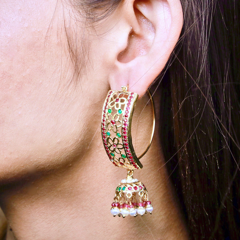 Skilfully Carved Ruby, Polki, Emerald and Pearl Gold Necklace and Earring S  | Mangatrai Pearls & Jewellers