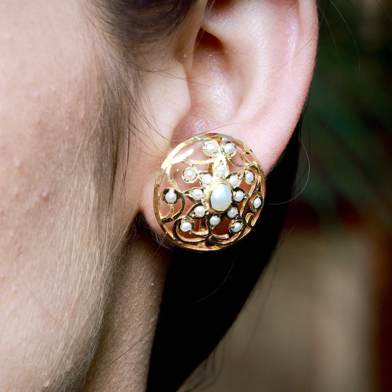Pearl Jadau earrings  in Gold Plated Silver ER 162