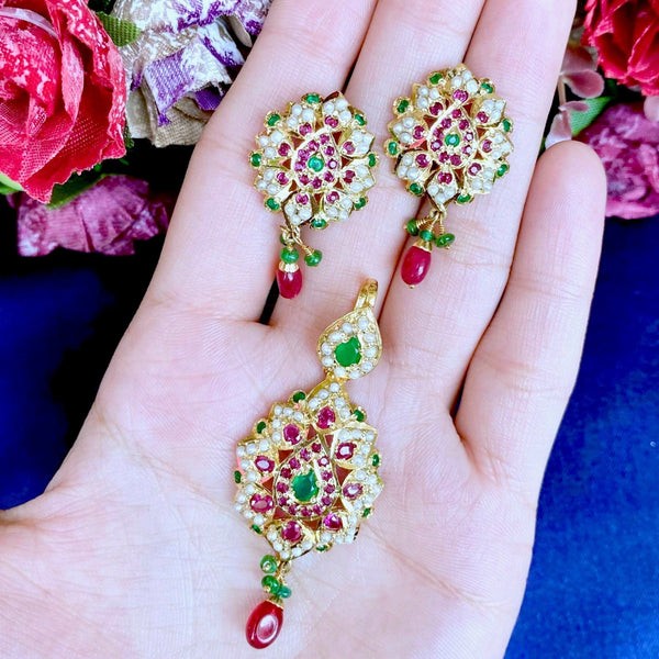 Multicolored Jadau Pendant Set in Gold Plated Silver PS 033