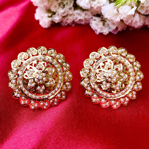 Discover 140+ big round stud earrings gold best
