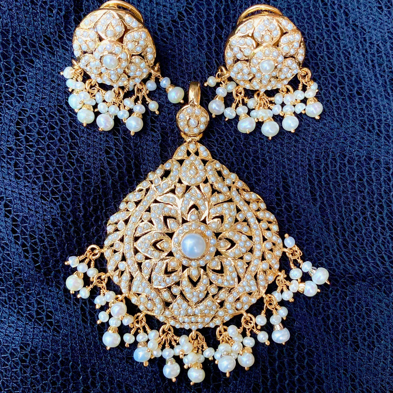Pearl Jadau Pendant Set in Gold Plated Silver PS 003