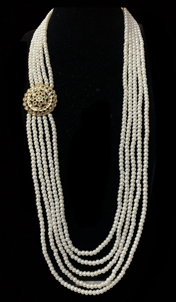 NS229 Brooch necklace in shell pearls  ( SHIPS IN 4 WEEKS  )