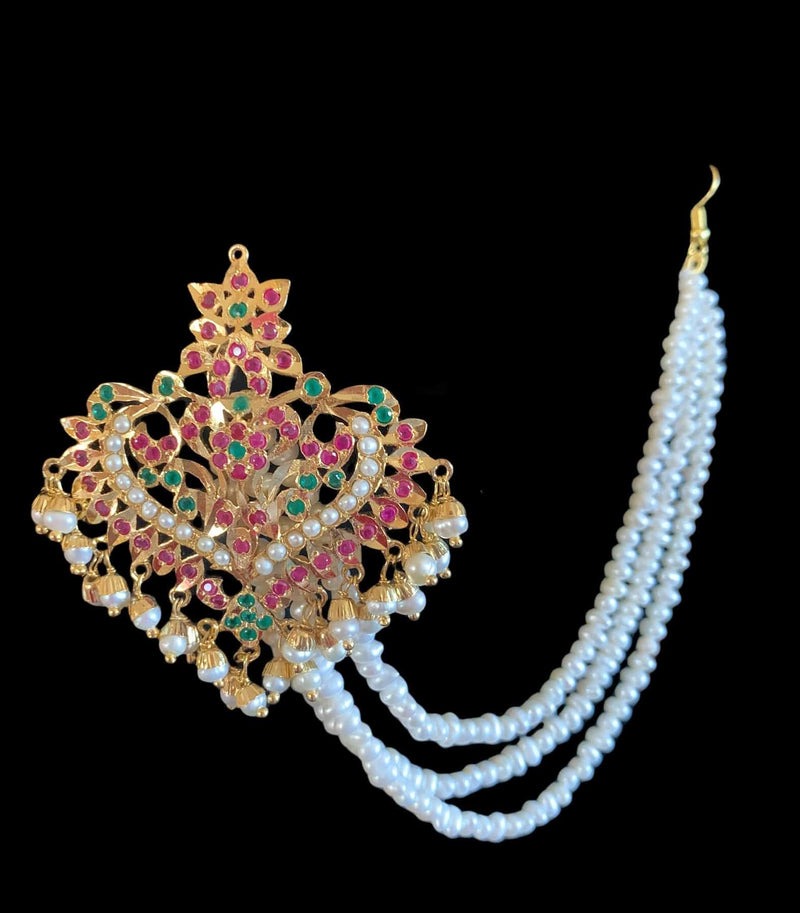 DER186 ASMITA earrings in fresh water pearls