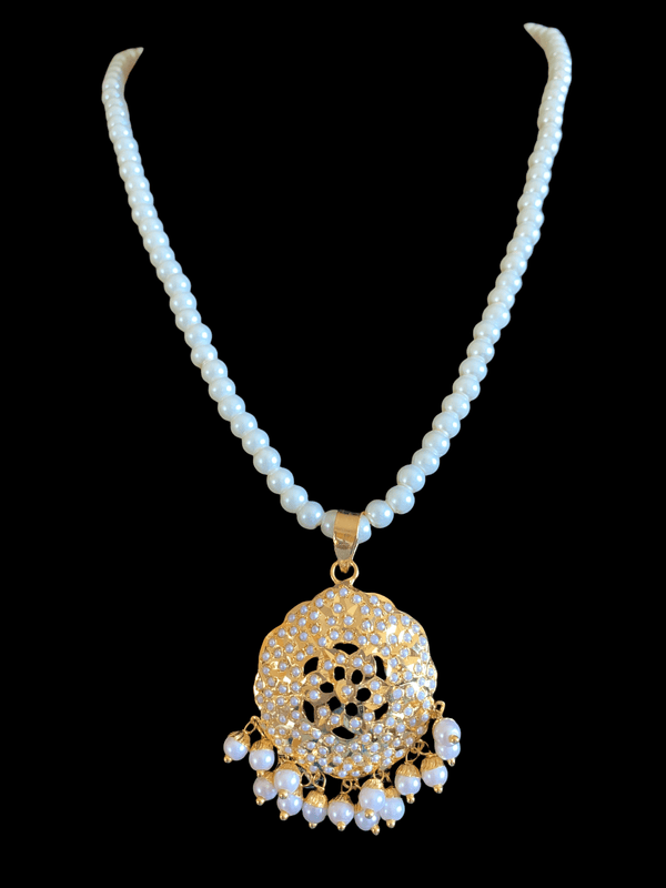 PS489 Naima   pendant set in pearls  ( READY TO SHIP )