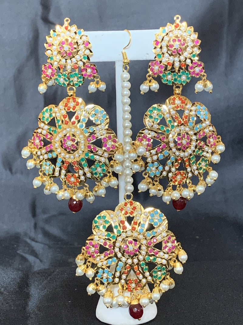 Sohni  navratan earring tika set