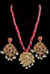 Hania hyderabadi pendant set in ruby ( READY TO SHIP )