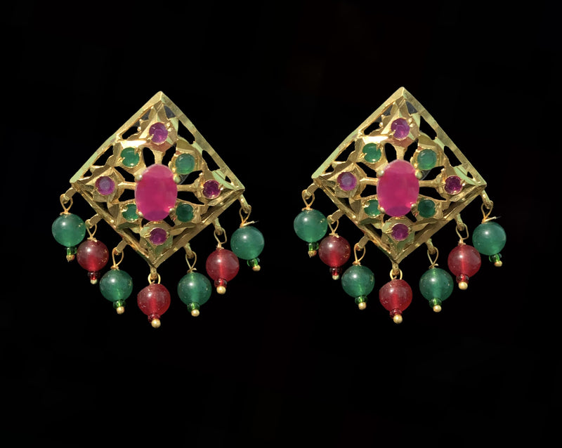 Anushay red green choker with earrings ( READY TO SHIP)