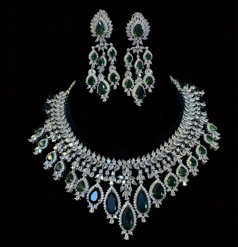 Nafisa  necklace set in emeralds ( SHIPS IN 4 WEEKS  )